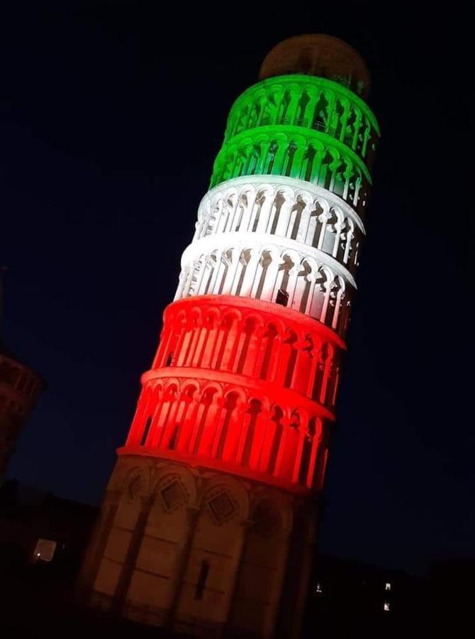 "La Maison Del Corso" Hospitality Pisa Bagian luar foto