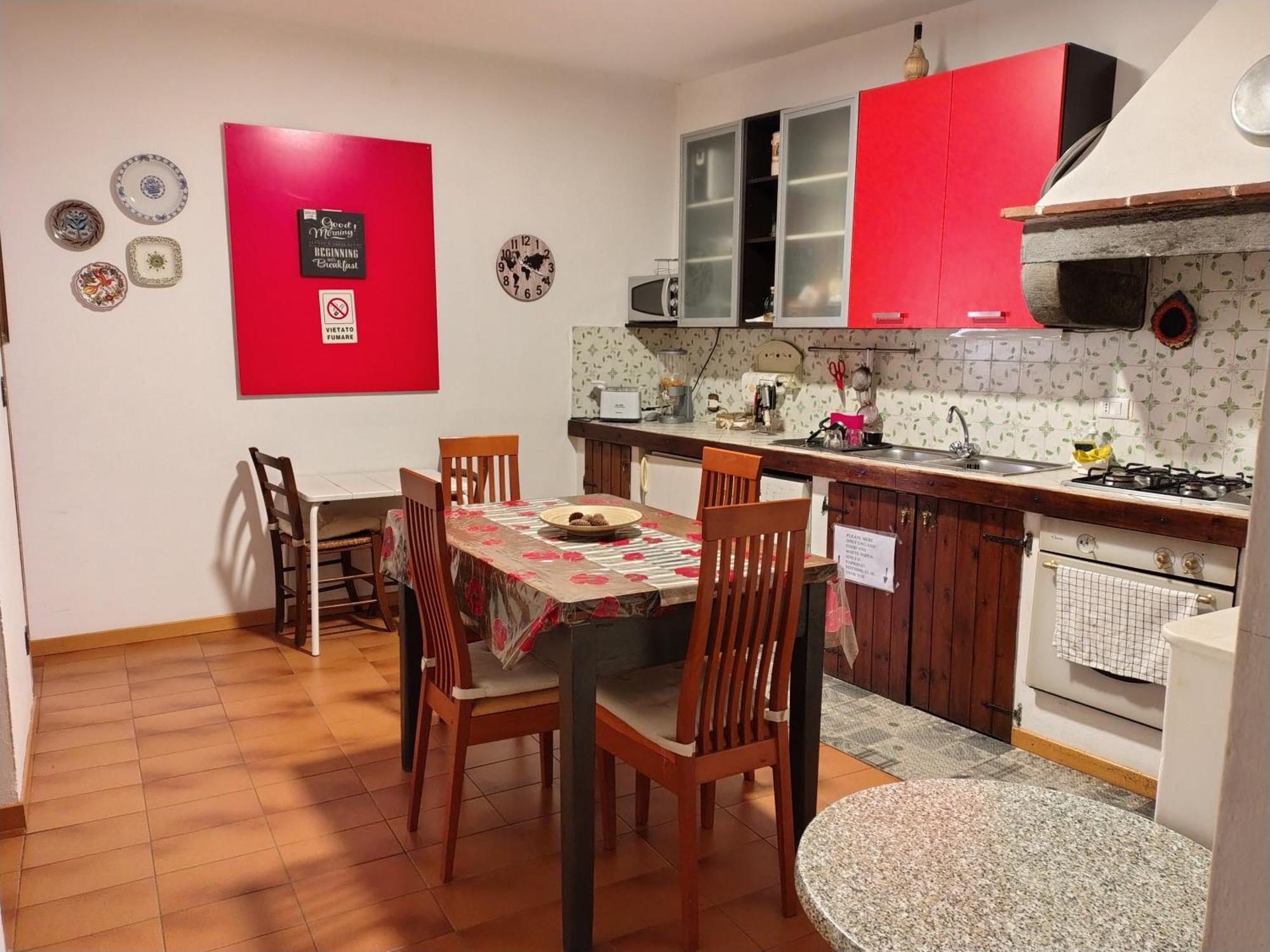"La Maison Del Corso" Hospitality Pisa Bagian luar foto